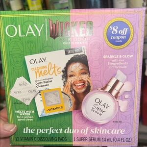 OLAY Cleansing Melts and Super Serum Set